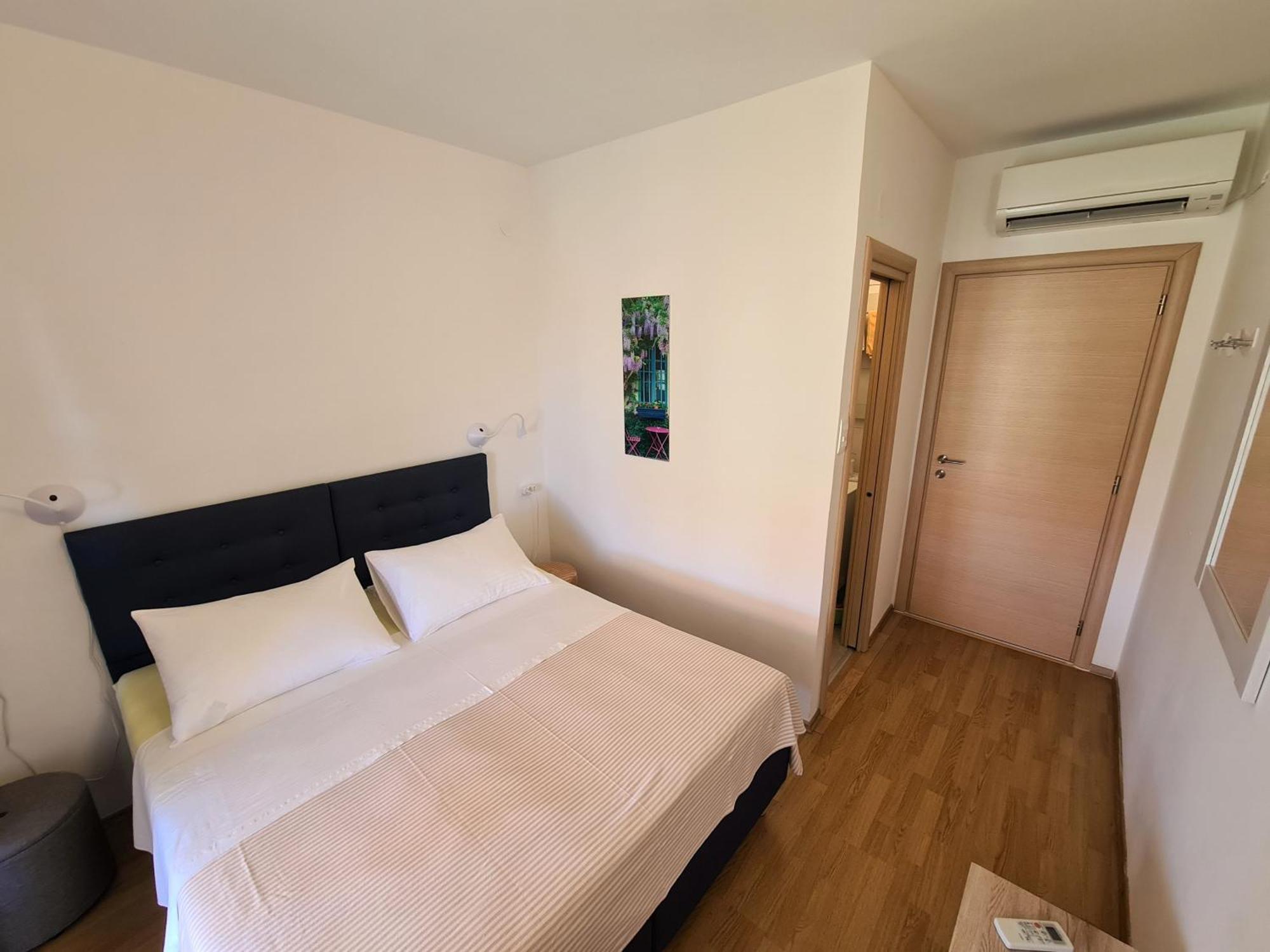 Apartments & Rooms Tom Medulin Bagian luar foto